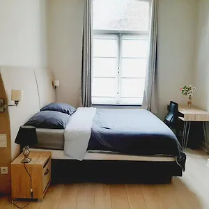 https://superbe-appartement-au-coeur-du-quartier-europeen.brusselshotelsbook.com